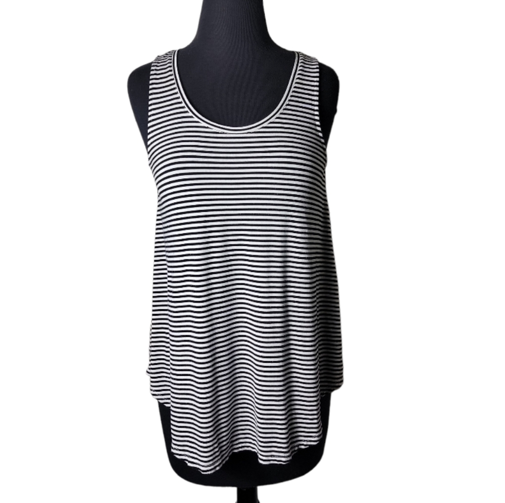 Old Navy women's swing luxe tank top black white stripe scoop neck XS sleeveless